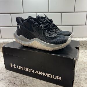 Under Armour Jet 23 Youth Basketball Shoes